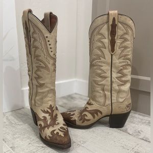 Dan Post Women’s Cowgirl Boots